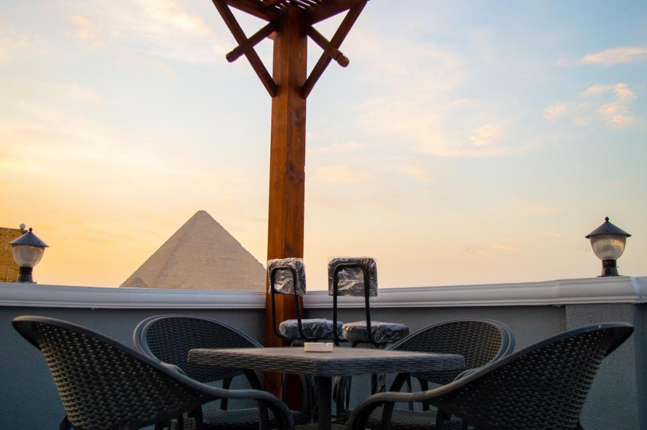 Pyramids Gate Hotel Kafret el-Gabal エクステリア 写真