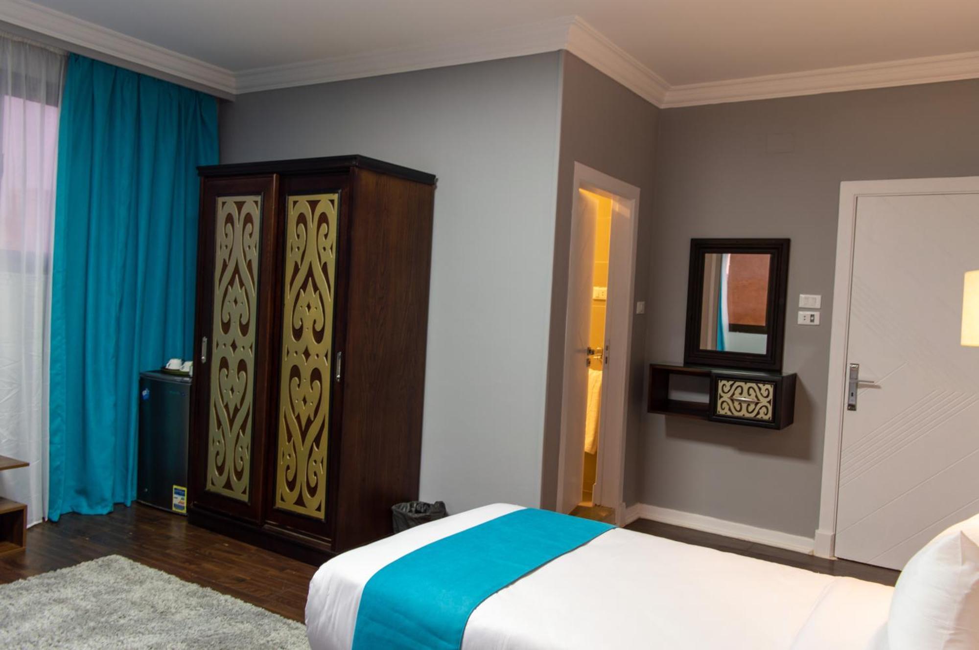 Pyramids Gate Hotel Kafret el-Gabal エクステリア 写真