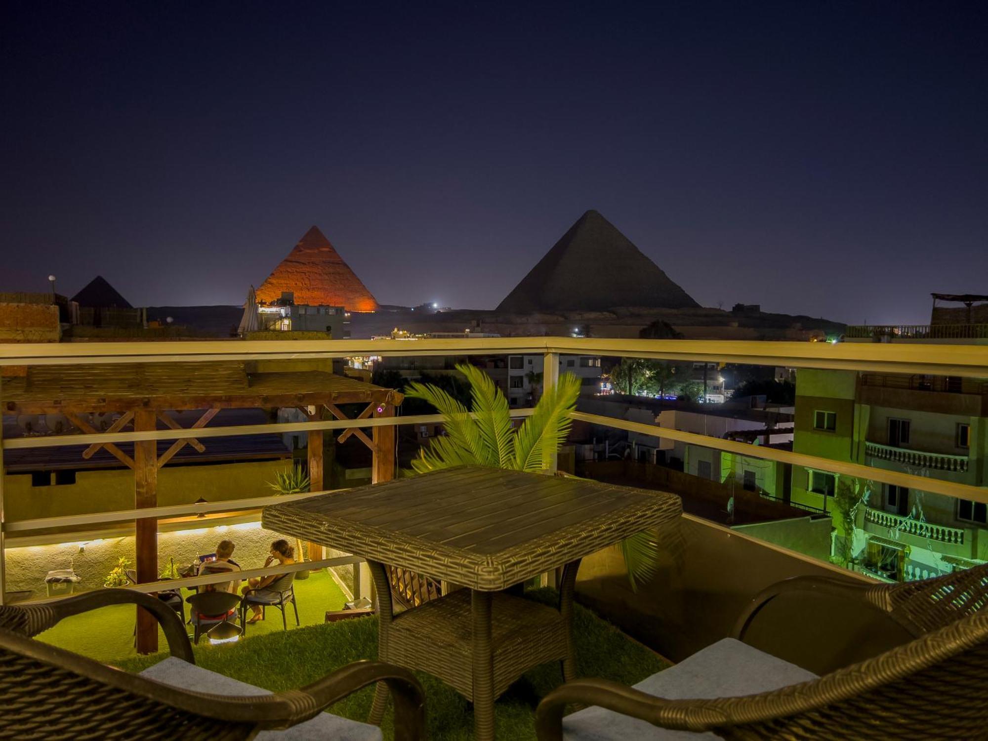 Pyramids Gate Hotel Kafret el-Gabal エクステリア 写真