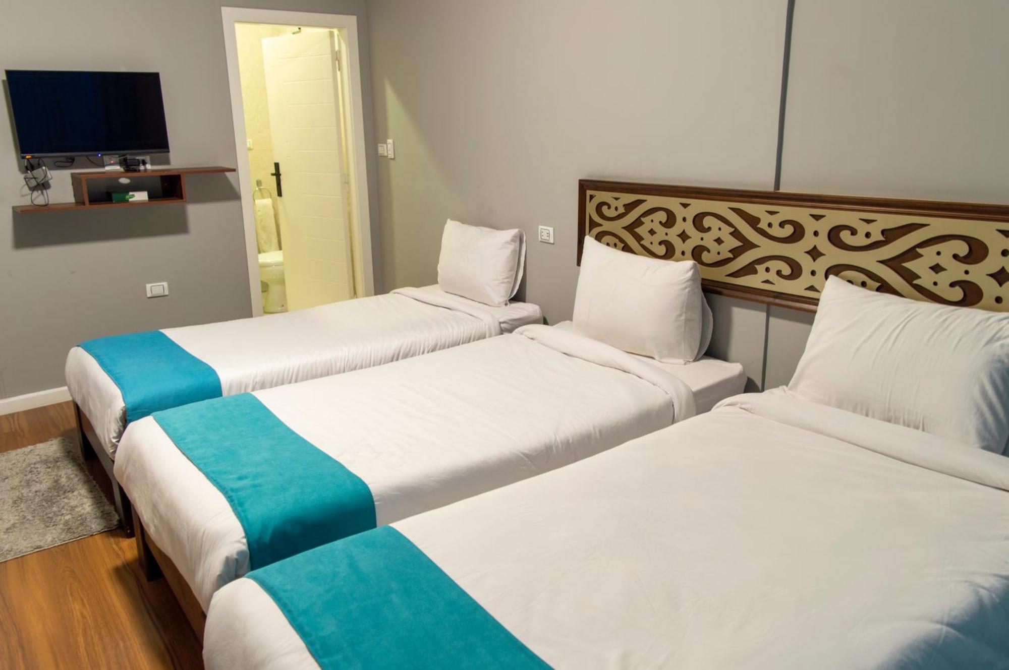 Pyramids Gate Hotel Kafret el-Gabal エクステリア 写真