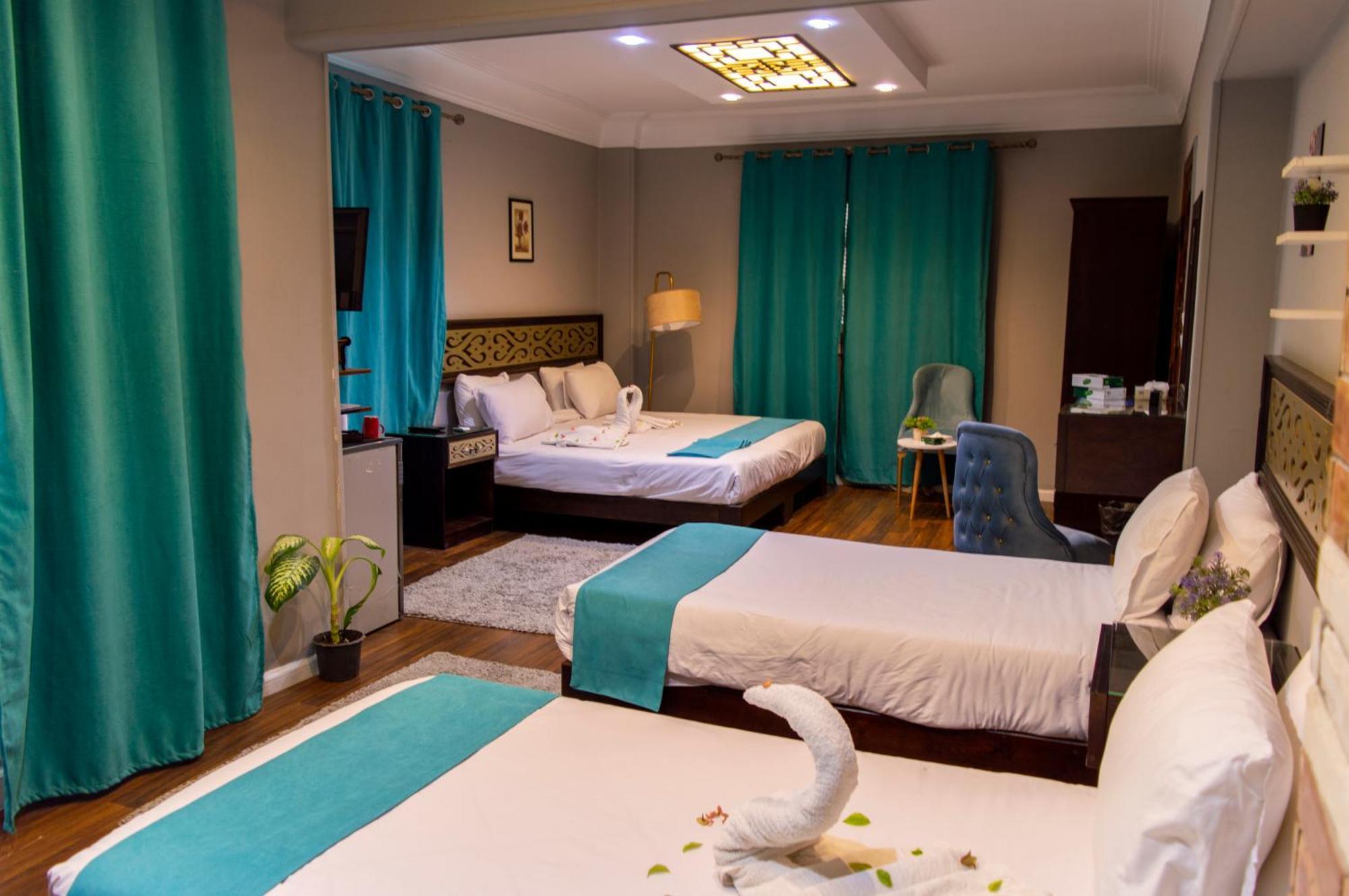 Pyramids Gate Hotel Kafret el-Gabal エクステリア 写真